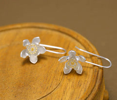 Thai Craft Silver Flower Earrings – Handcrafted S925 Sterling Silver Dangle Drops