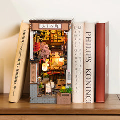 Wine Alley Book Nook Kit