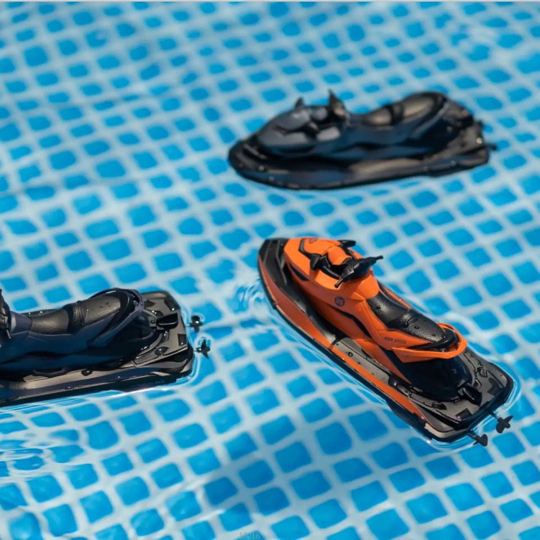 Remote Control Speed Boat Model – 2.4G High - Speed Electric Yacht Toy for Kids (Ages 7–14) - Whimsical Shoppe