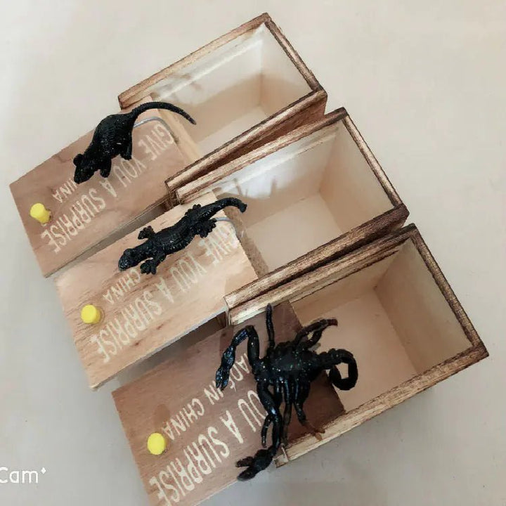 Wooden Prank Scare Box with Creepy Spider - Jump Gag Toy - Whimsical Shoppe